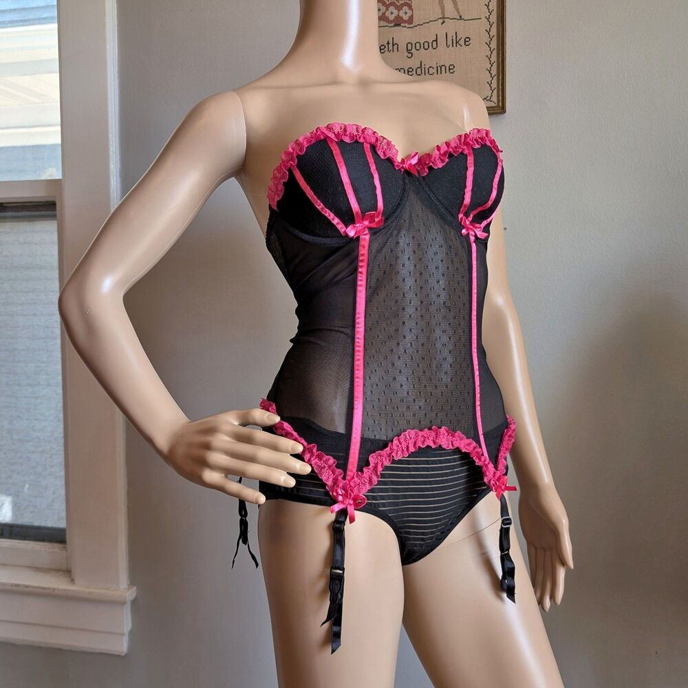 Vintage Y2K Victoria's Secret Corset Lingerie Garter Straps Ruffle Coquette M